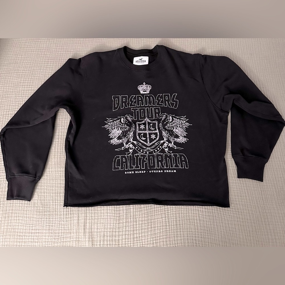Hollister black sweatshirt size M